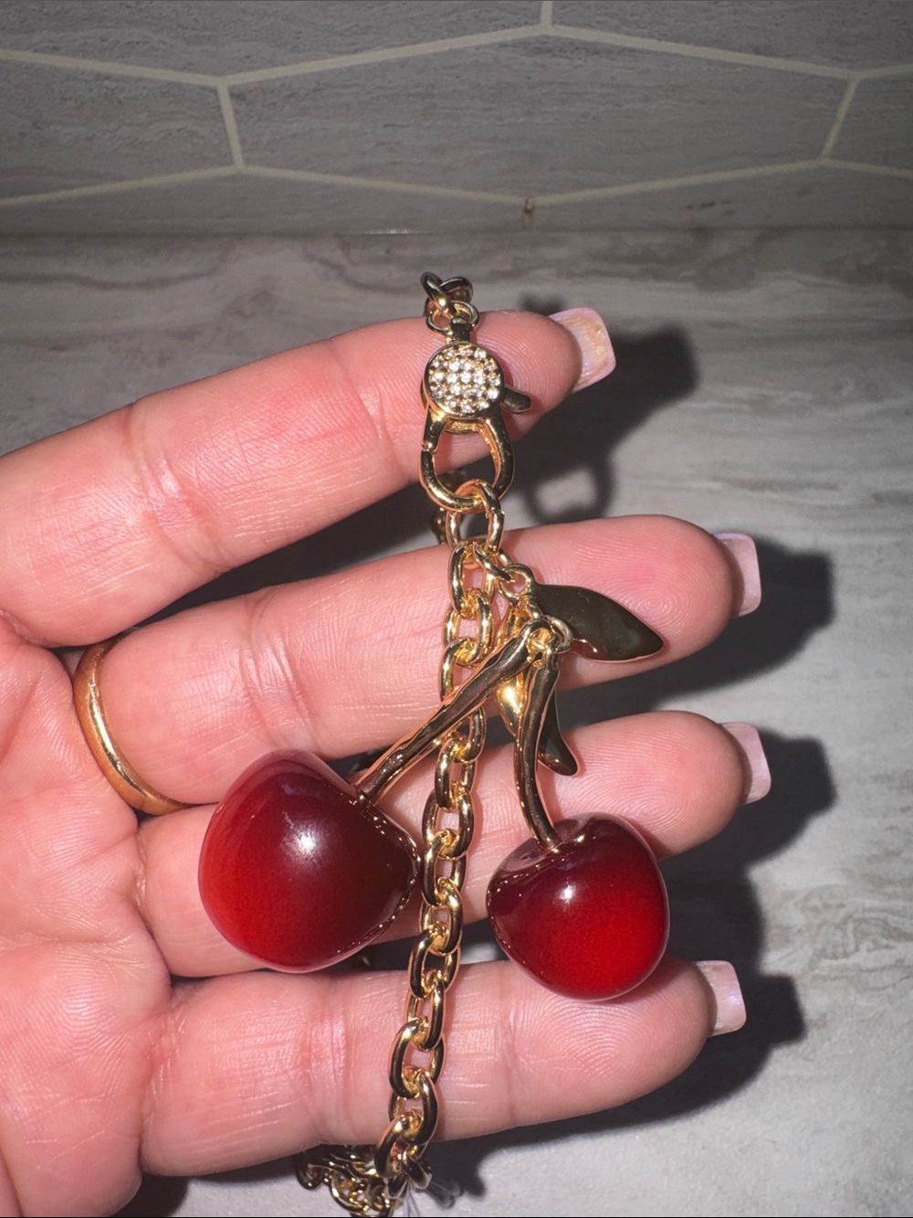 NWT Piper Gold 18” Necklace with Red Cherry Pendants & Rhinestone Clasp -🍒 - Picture 3 of 4